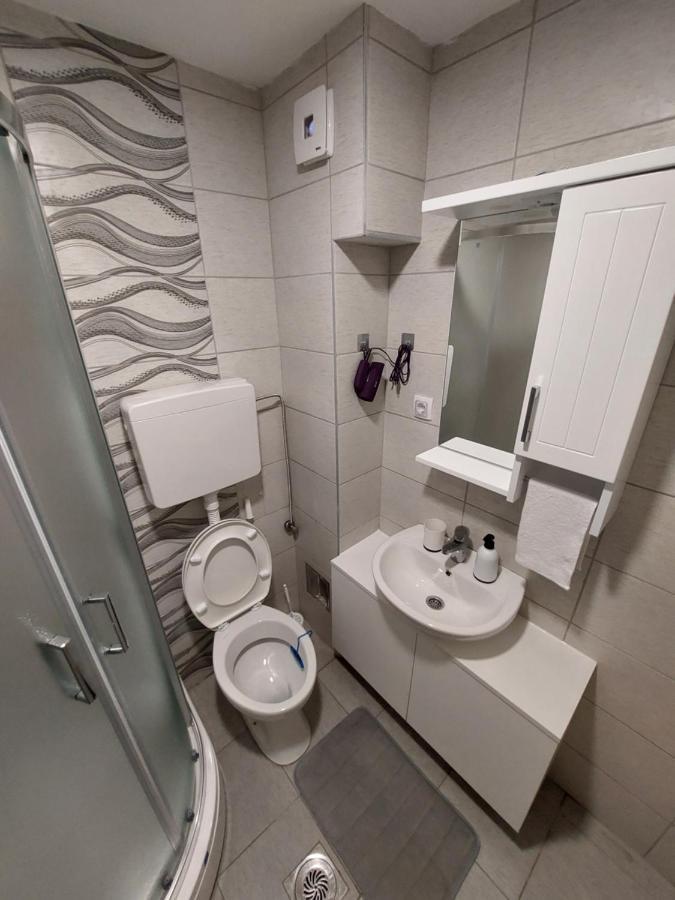 Apartman Muzika Ягодина Екстер'єр фото