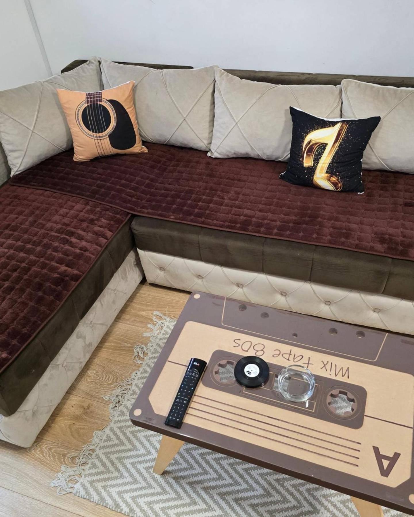 Apartman Muzika Ягодина Екстер'єр фото